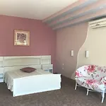 بيت للعطل Sea And Fun أوديسا